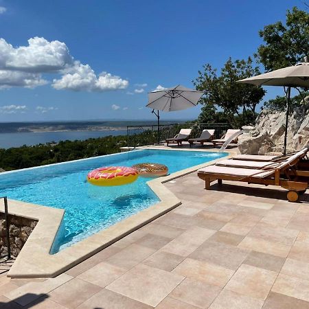Lovely Holiday Home In Starigrad Exterior photo